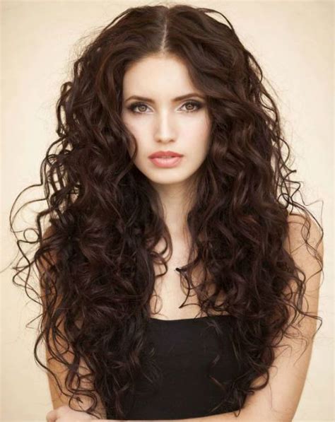 15 Amazing Curly Hairstyles For Teen Girls With Long Hair