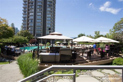 The Westin Bayshore Vancouver Pool Pictures And Reviews Tripadvisor