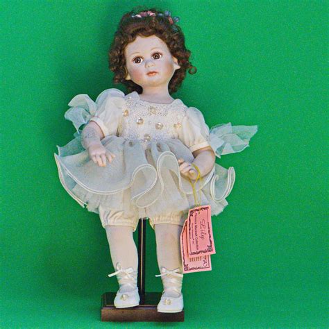 Limited Edition Florence Maranuk Collection 18 Porcelain Doll With