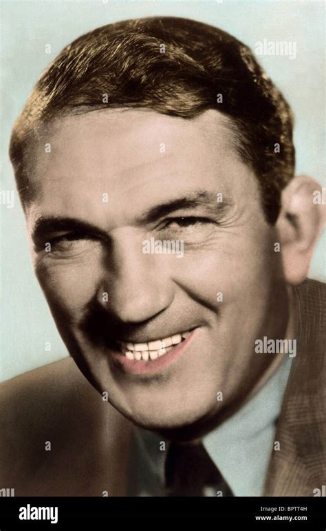 Victor Mclaglen Actor 1936 Stock Photo Alamy