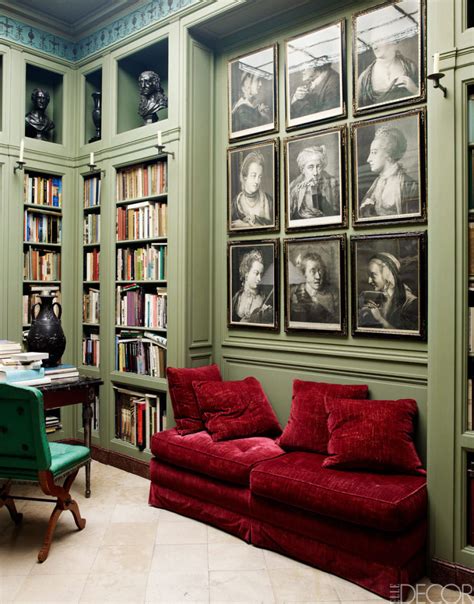 Tablouri decorative pentru casa ta. 27 Daring Red And Green Interior Décor Ideas - DigsDigs