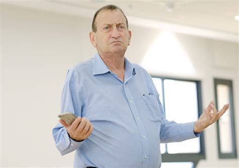 Check spelling or type a new query. רון חולדאי הבריז מאירוע חשוב, בגלל אשתו הפצועה! | TMI