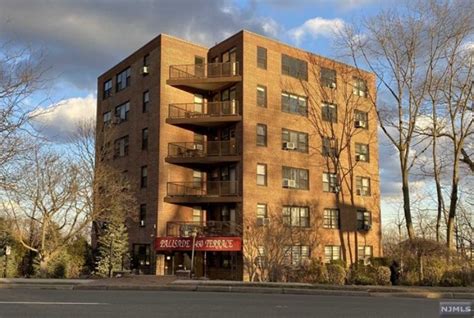 1450 Palisade Ave Unit 5j Fort Lee Nj 07024 Condo For Rent In Fort
