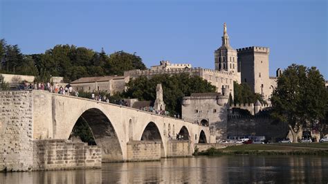 A city of southeast france on the rhone river. Sehenswürdigkeiten aus Avignon in kostenlosen Fotos, free ...