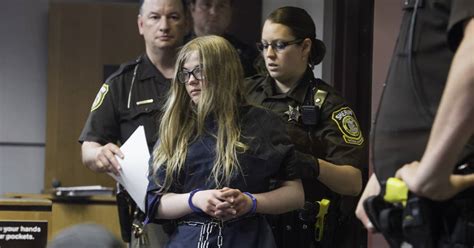 Wisconsin Girl Charged In Slenderman Stabbing Found Not Competent To