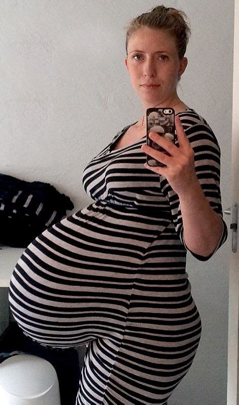 World S Largest Pregnant Belly Photos Pregnantbelly