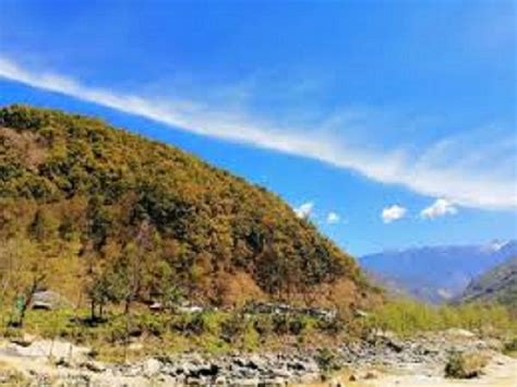 The district's headquarters is in chautara. PAANCH POKHARI Sindhupalchok Trek/Gosaikunda Lake Trek ...