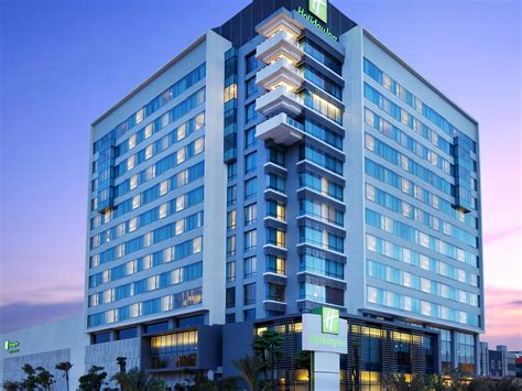 The property is 8.1 mi from selamat datang monument and 8.1 mi from grand indonesia. Holiday Inn Jakarta Kemayoran Hotel by IHG