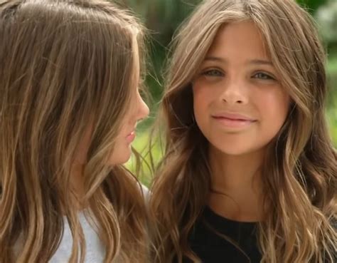 Clements Twins In 2022 Girls Fashion Tween Hair Color Hair Styles