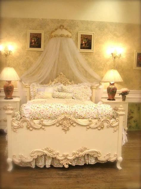 Damaged, scratched, dented, and old. 657 best Bedrooms and Beautiful Beds images on Pinterest ...