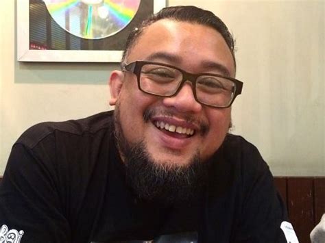 His birthday, what he did before fame, his family life, fun trivia facts, popularity rankings, and more. (TAKZIAH) Bapa Afdlin Shauki Meninggal Dunia Selepas ...