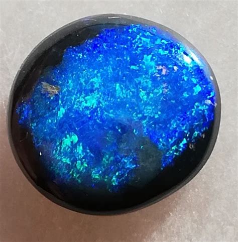 Amazing Colors 14 Carat Deep Blue Opal Lr