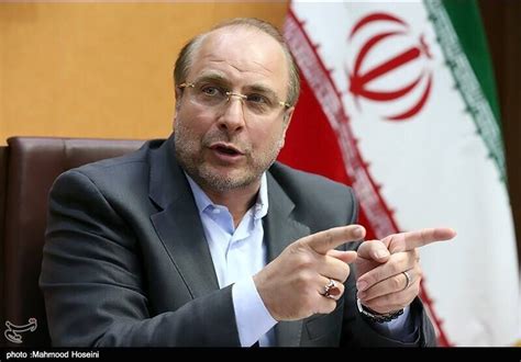 کنایه قالیباف به شهرداری تهران اتوبان جدید نخواستیم، همین چاله‌های