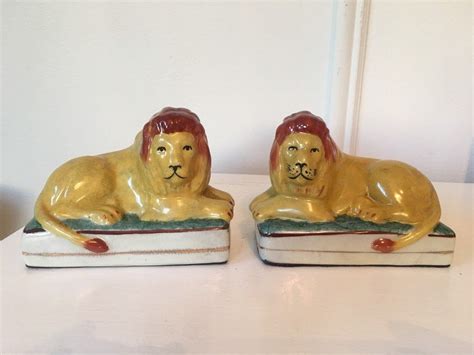 Vintage Porcelain Lion Bookends Ceramic Lions Ceramic Lion Bookends