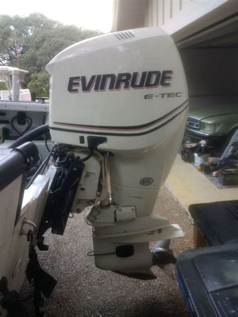Boston Whaler Outrage Justice 21 Boston Whaler Justice