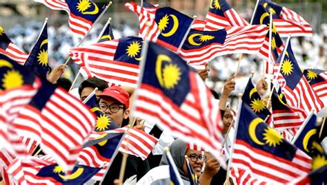 Ketertinggian perlembagaan malaysia menggambarkan beberapa ciri. Bagaimana pemulihan negara melalui Malaysia baharu | Free ...