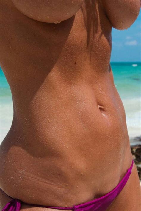 Fit Bod At The Beach With Underboob Secretfreak