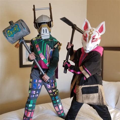 See more ideas about fortnite, halloween costumes, costumes. Idea by Andrew Stevens on Fortnite Costume Builds | Boy ...