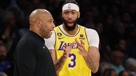 Lakers ‘reluctant On Anthony Davis Dilemma As Key Date Looms