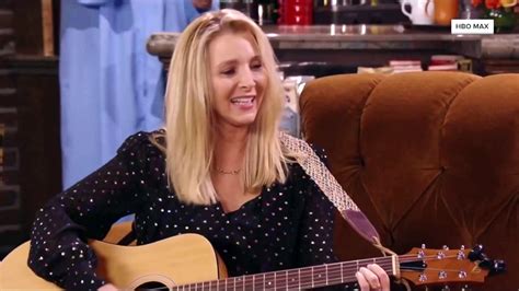 Watch Today Highlight Lisa Kudrow Admits She Had To Relearn ‘smelly