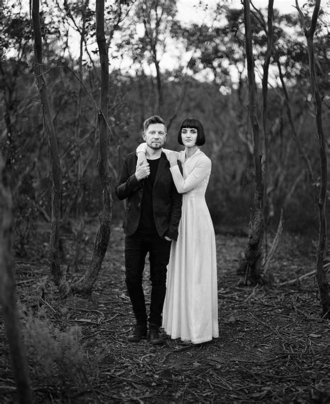 How To Take Dark And Moody Wedding Photos A Guide