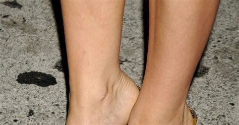 Alicia Silverstone Feet Asean Feet