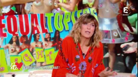 Daphné Bürki Ose Le Topless Pour Sa Première Sur France2 Vidéo Dailymotion