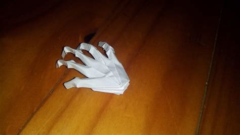 Origami Skeleton Hand By Felipeorigamis On Deviantart