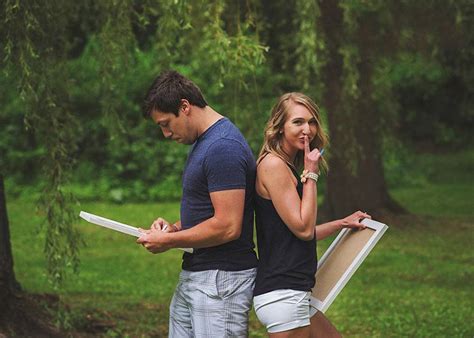 Wife Surprises Her Husband With Pregnancy News During Photoshoot
