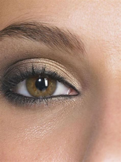 Comment maquiller les yeux verts ? Épinglé sur Make upppp
