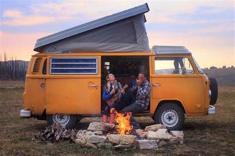 Meet The Pretentious Millennials Who Romanticize Living In Vans