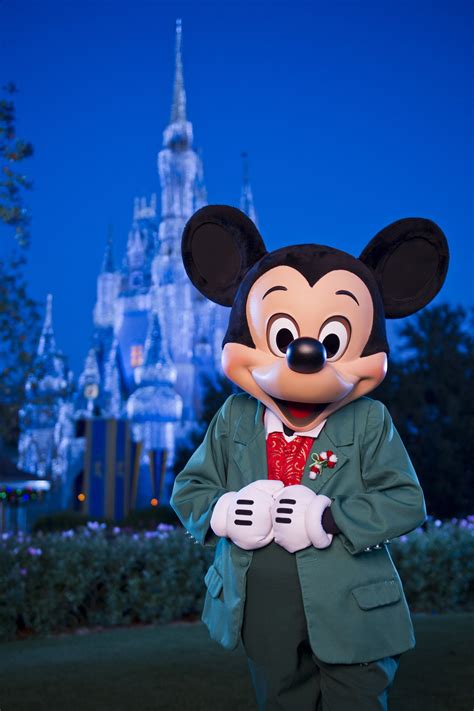 Mickeys Very Merry Christmas Party Returns To Walt Disney World Resort