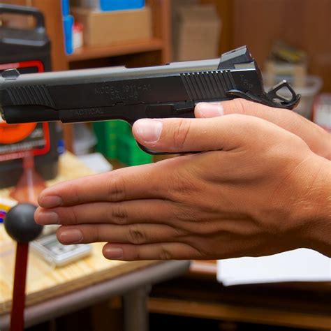 7 Deadly Sins Of Handgun Shooting Cup And Saucer Grip Outdoorhub