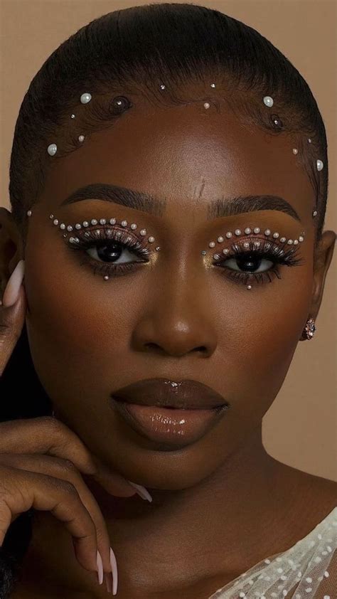 Follow For More ⇢ Pinxneokah In 2023 Glamour Makeup Editorial