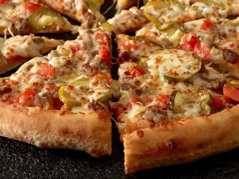Papa Johns Is Reviving Their Double Cheeseburger Pizza