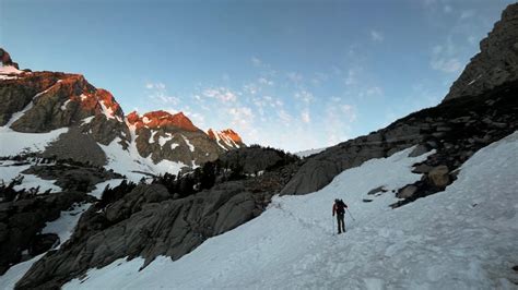Meet The Pacific Crest Trail Hikers Braving The Sierras Highest Snow