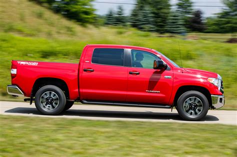 2015 Toyota Tundra Drops The V6 Picks Up Integrated Brake Controller