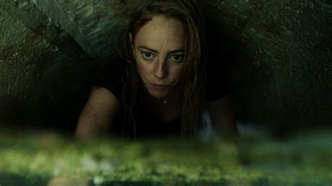 Crawl Official Trailer 2019 Kaya Scodelario Barry Pepper Youtube