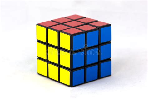 All these methods have different levels of difficulties, for speedcubers or beginners, even for solving the cube blindfolded. Rubik s de cube photographie éditorial. Image du bleu ...