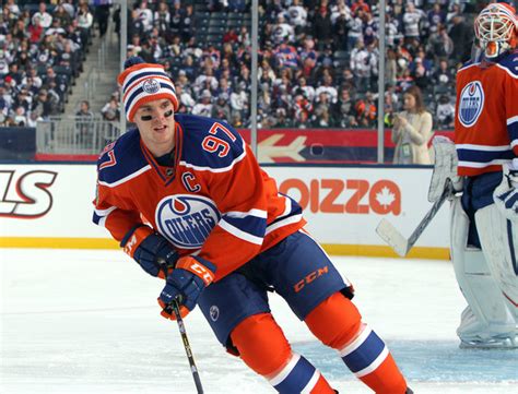 The edmonton oilers captain hit up xs nightclub in the encore hours after mcdavid and the oilers face the flames saturday night. Connor McDavid - Connor McDavid Photos - 2016 Tim Hortons ...