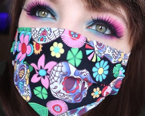 Gorgeous Eye Makeup To Wear With A Face Mask Dop Fashion