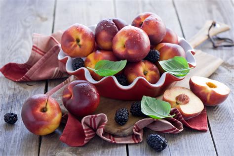 Food Peach Hd Wallpaper By Anna Verdina