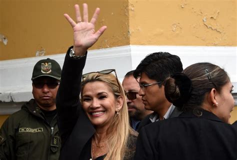 Presidenta Interina De Bolivia Envuelta En Escándalo Por Video Porno Alerta Bogotá