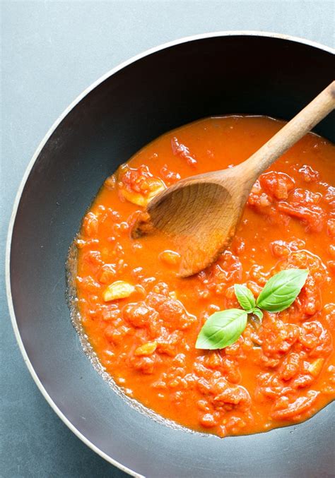 Classic Italian Tomato Sauce The Petite Cook