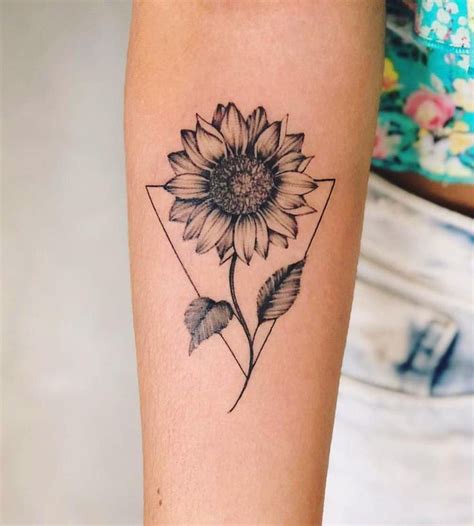 40 Simple Cute Tattoo Ideas Designs For You Sunflower Tattoos
