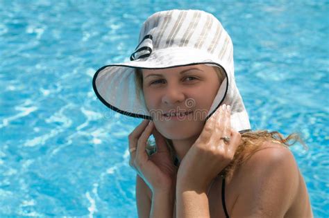 Girl In White Hat Against The Pool Stock Image Image Of Blue Swimwear 17072227