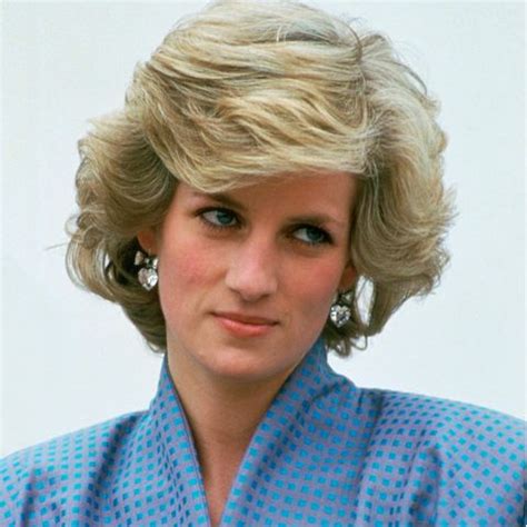 Последние твиты от kitty spencer (@spencer_kitty). Prinzessin Diana: Bruder Charles Spencer veröffentlicht ...