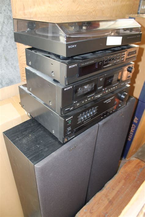 Lot Of Sony Stereo Components Record Player And Speakers