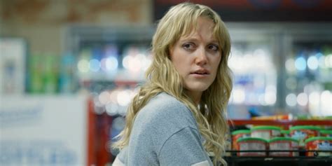 Rosamund pike as marla in i care a lot. Cenizas - Cinema Ecuador