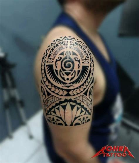 6 Tatuagem Maori No Ombro Ideias Para Você tatuagemescritanobraco